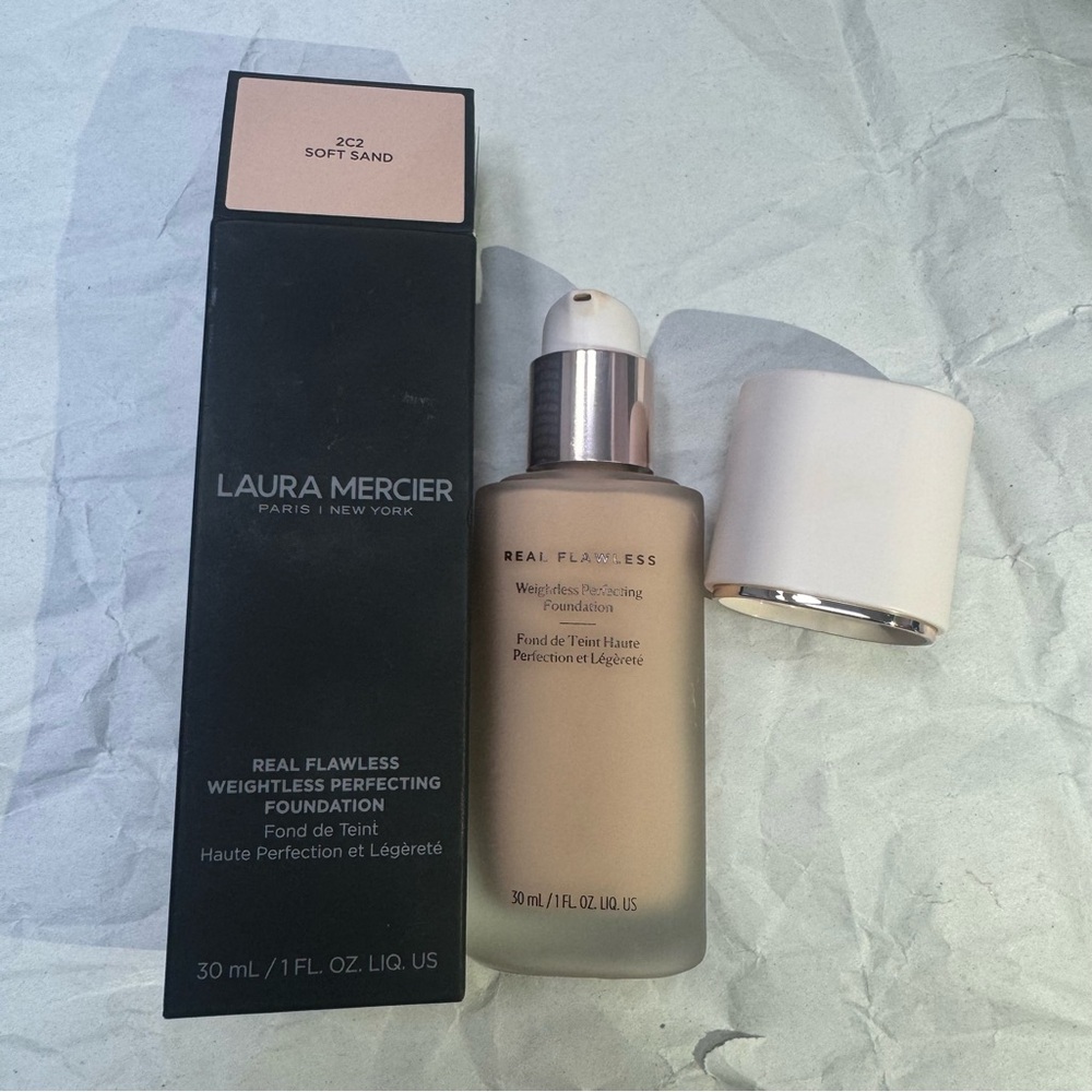 Laura mercier Real Flawless Weightless Perfecting Foundation
